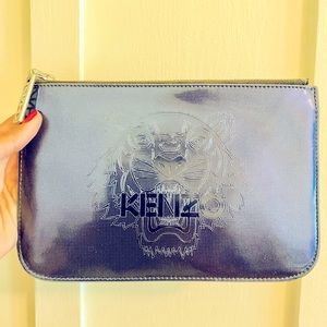 KENZO Paris navy blue retro tiger clutch